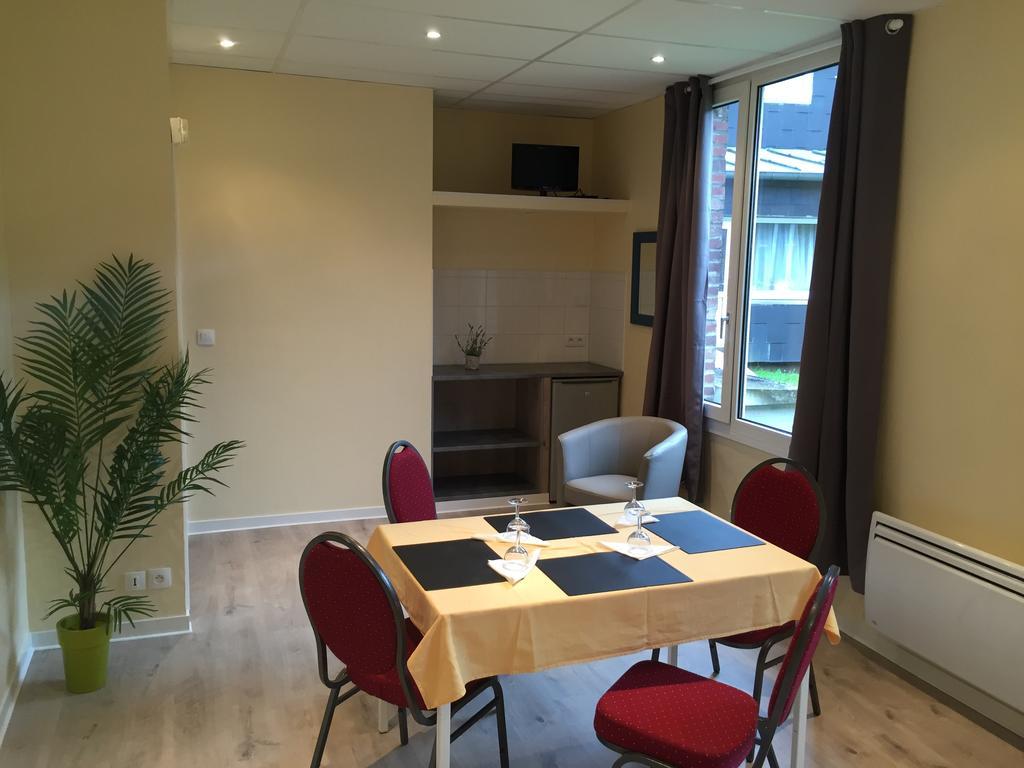 & Restaurant Le Cardinal Poix-de-Picardie