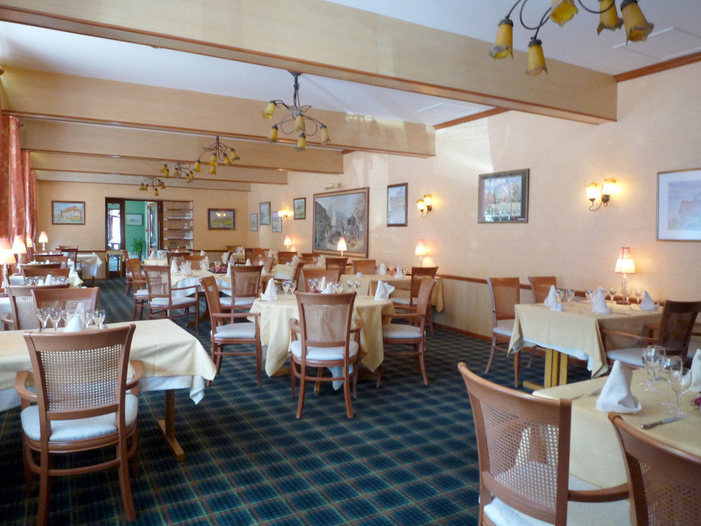 Hotel & Restaurant Le Cardinal 2*