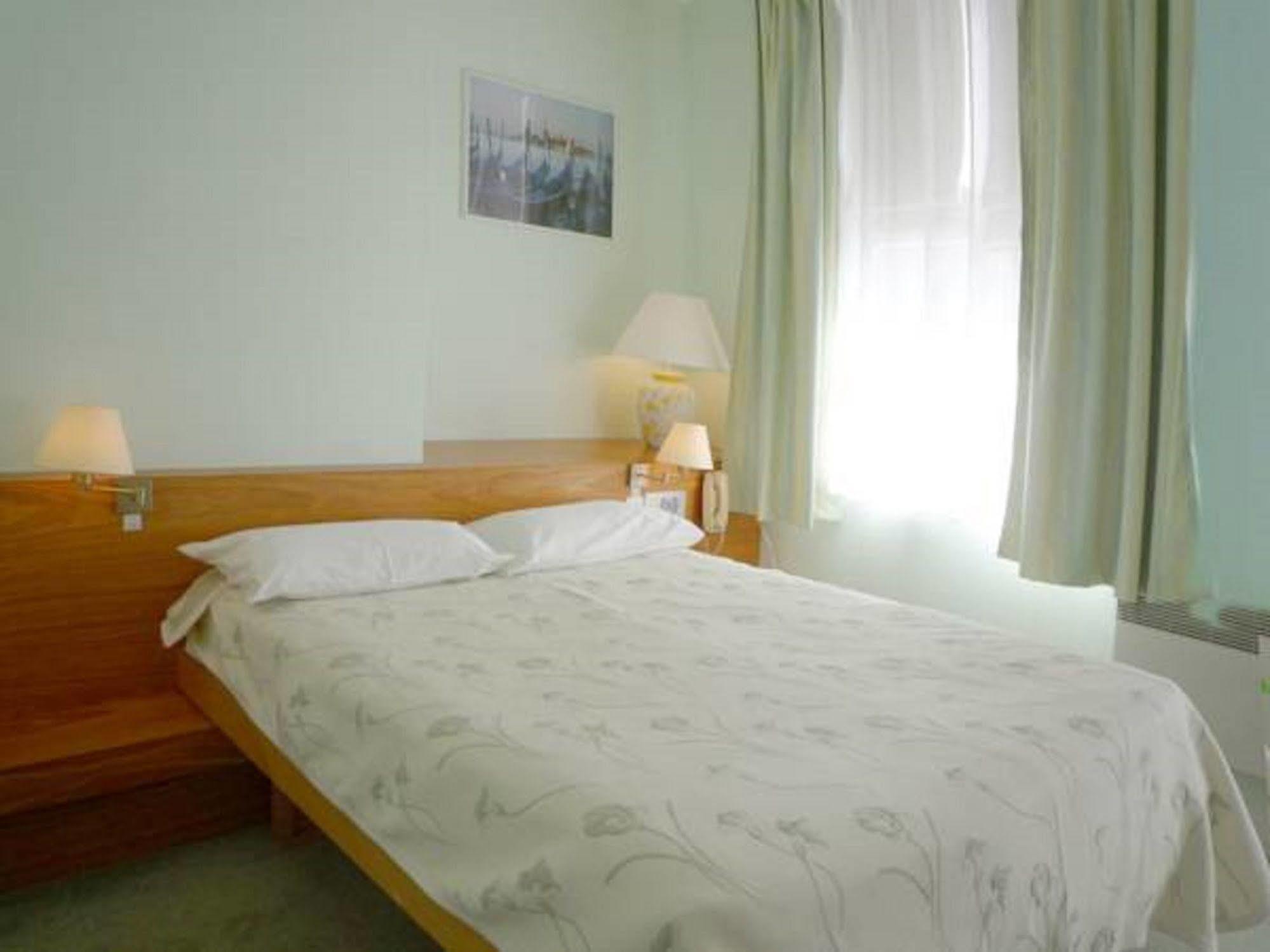 & Restaurant Le Cardinal Hotel 2*